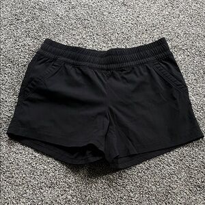The North Face Black Girls' Elastic-Waist Active Shorts